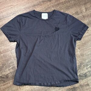Women's Inimigo Black Heart Accent Tee